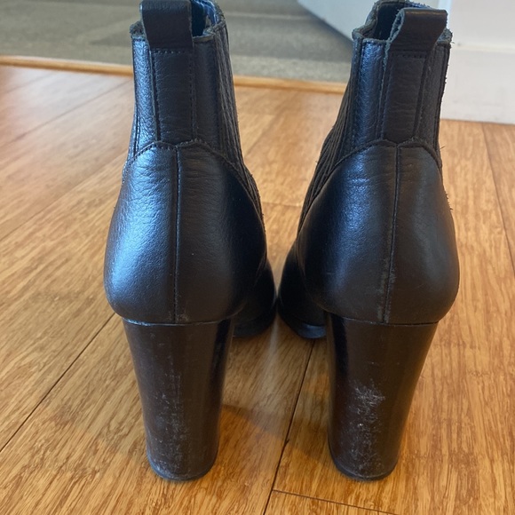 Marc Fisher Alva bootie, size 7 - Picture 6 of 6